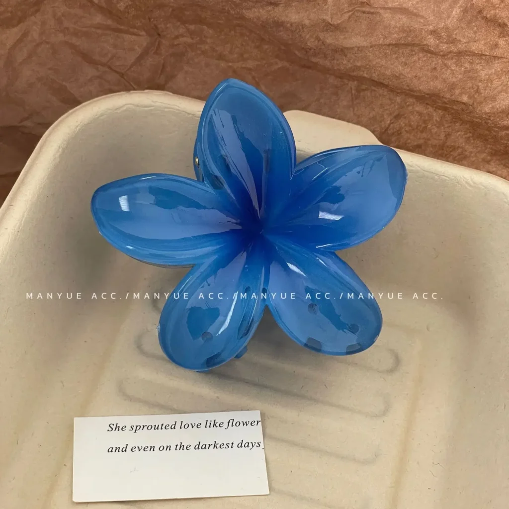 fleur-ballonnee-bleue-decoration