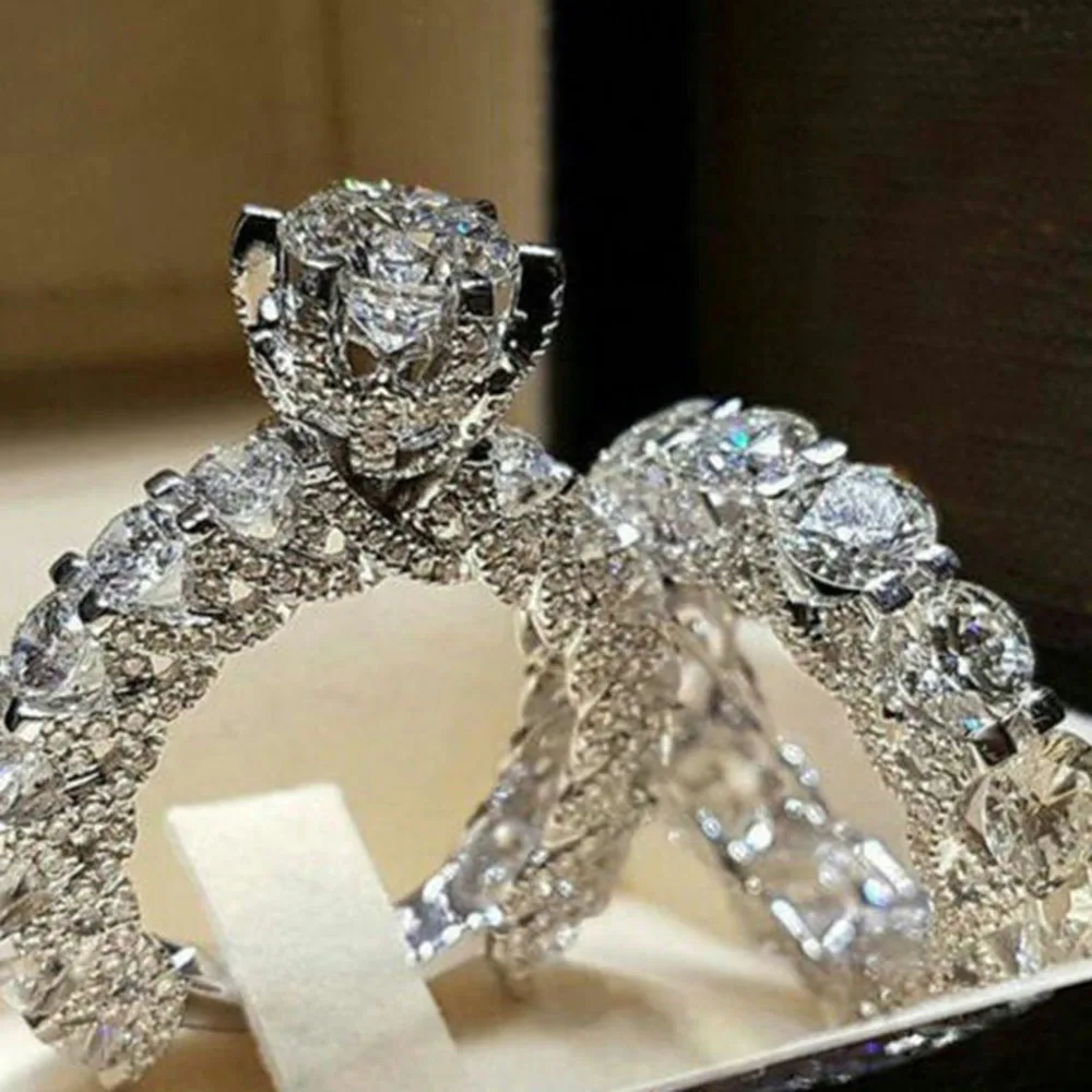 bagues-en-diamant-scintillant